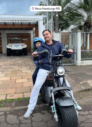 Cliente da Mob Sul com a scooter