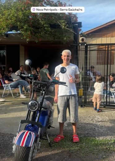 Cliente da Mob Sul com a scooter